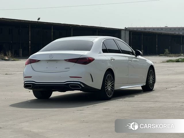Mercedes-Benz Class C 2022 Белый из Китая