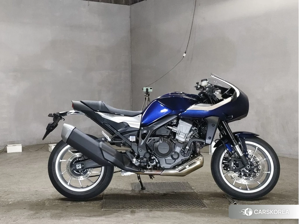 Проданный Honda HAWK 11 2023 из Японии