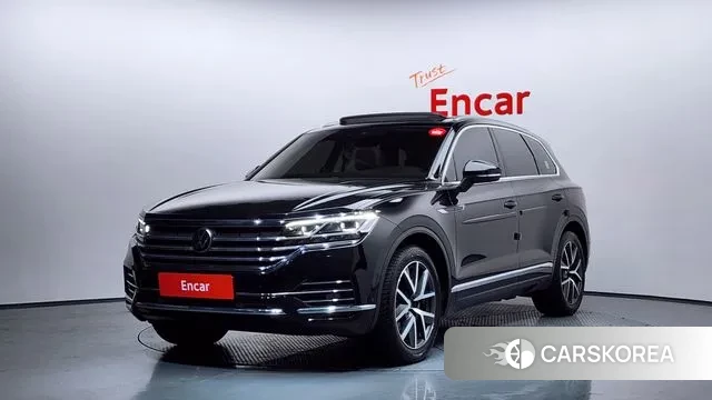 Volkswagen Touareg 3rd generation 2023 Черный из Кореи