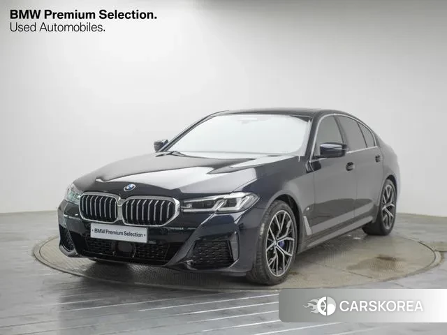 BMW 5 Series (G30) 2022 Черный из Кореи
