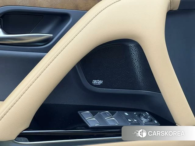 Lexus LX 2024 Черный из Китая