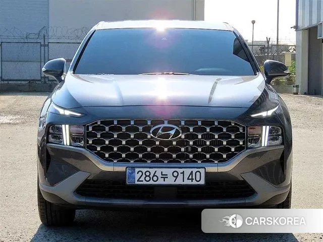 Hyundai The New Santa Fe 2022 Серый из Кореи