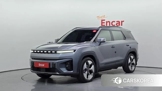 Ssangyong Torres EVX 2023 Светло-серебряный цвет из Кореи