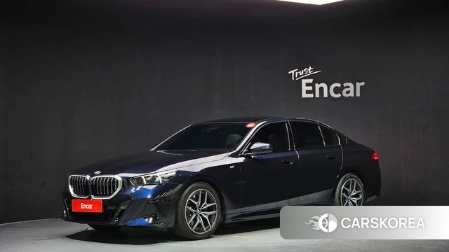 BMW 5 Series (G60) 2025 Синий из Кореи