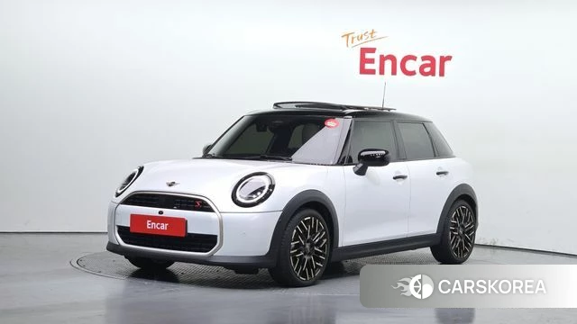 Mini Cooper S 4th Generation 2025 Белый из Кореи