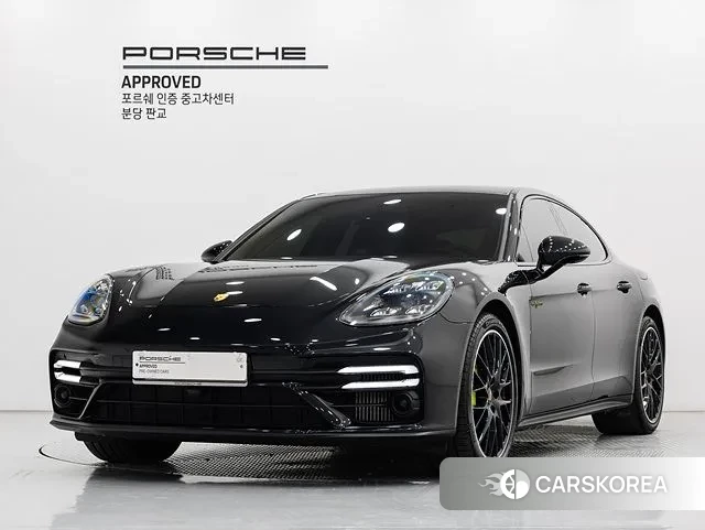 Porsche Panamera (971) 2022 Черный из Кореи