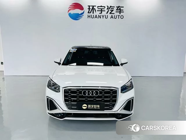 Audi Q2L 2022 Белый из Китая