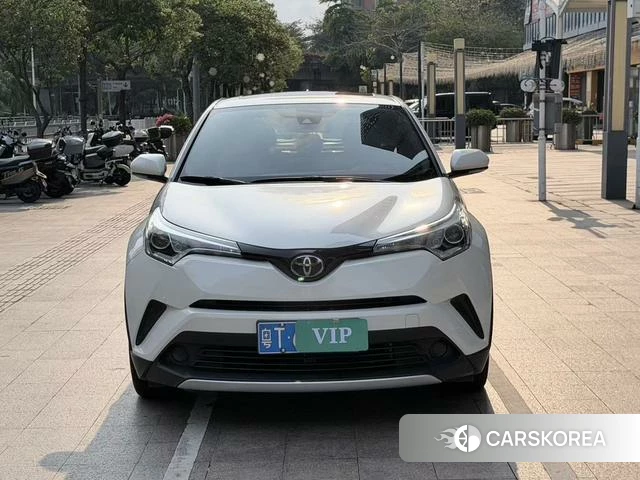 Toyota IZOA 2021 Белый из Китая