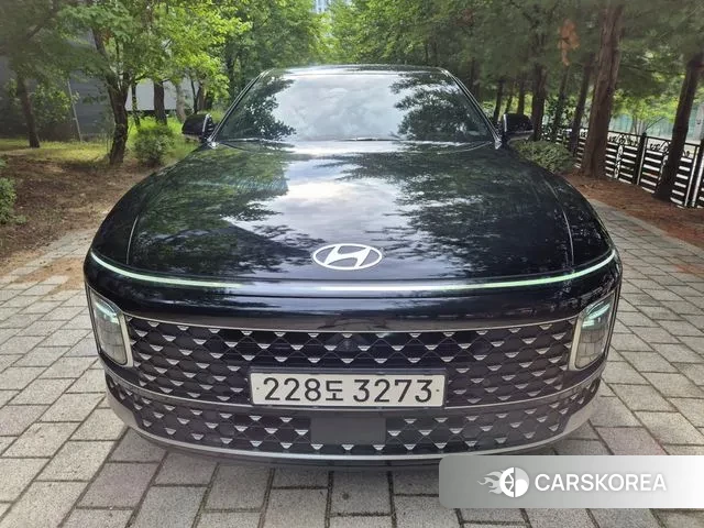 Hyundai Grandeur Hybrid (GN7) 2023 Черный из Кореи