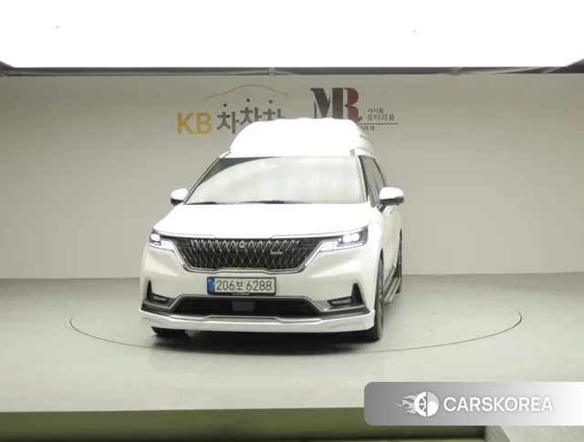 Kia Carnival 4th generation 2022 Белый из Кореи