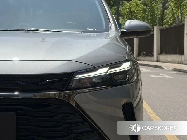 Chevrolet Cruze 2023 Серебристо-серый из Китая