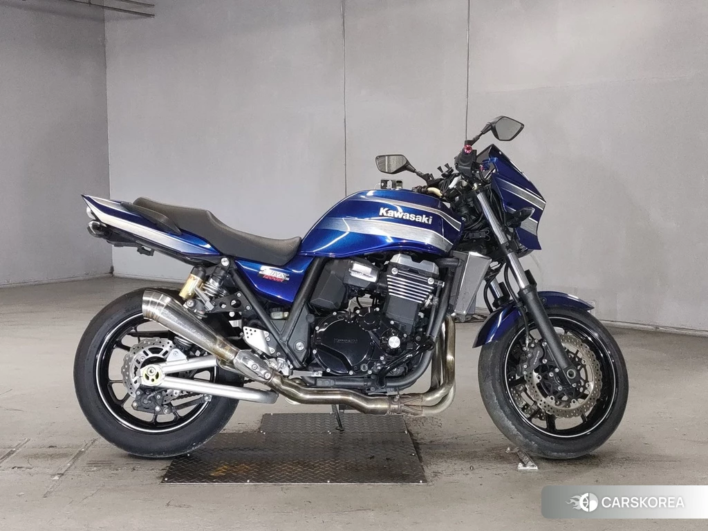 Проданный Kawasaki ZRX 1200 2014 из Японии, фото 2
