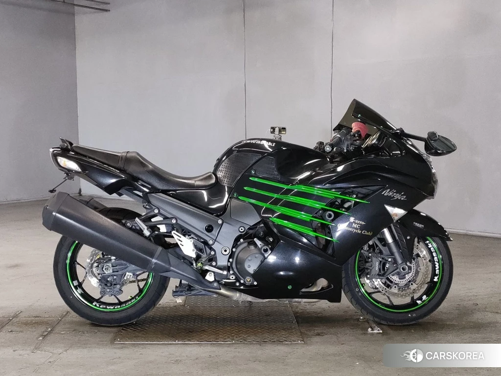 Проданный Kawasaki ZX-14R NINJA 2014 из Японии