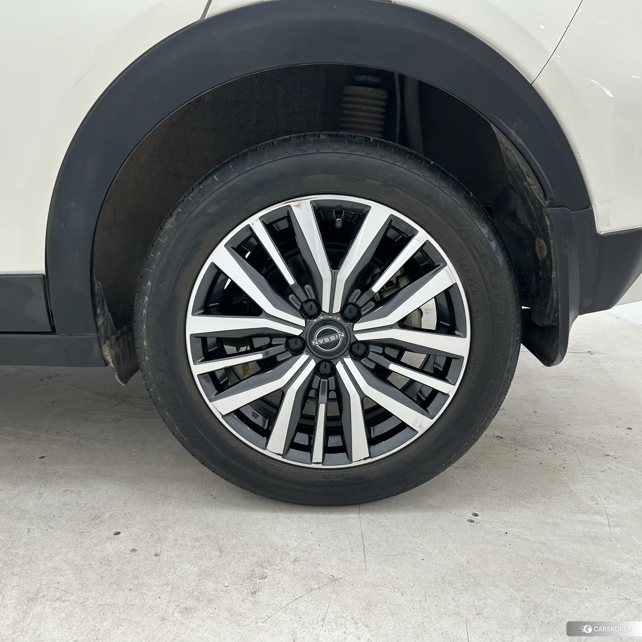 Nissan Jinke 2023 Белый из Китая