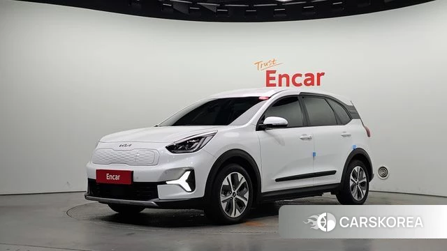 Kia Niro Plus 2022 Белый из Кореи