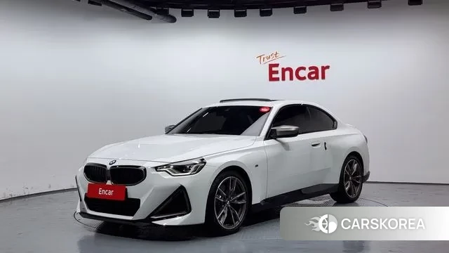 BMW 2 Series (G42) 2023 Белый из Кореи