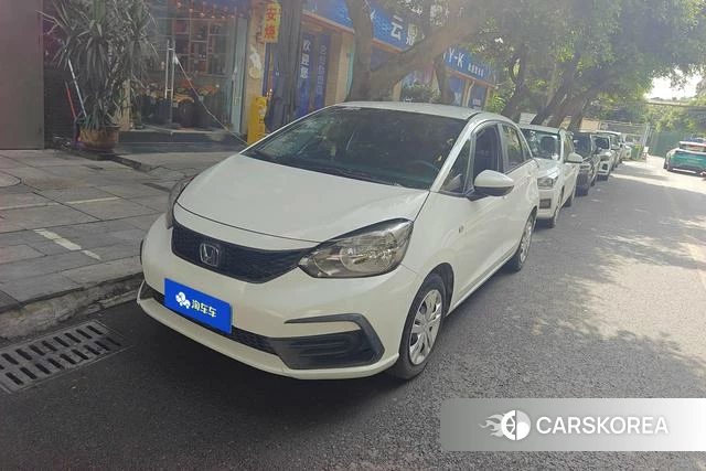 Honda Fit 2021 Белый из Китая