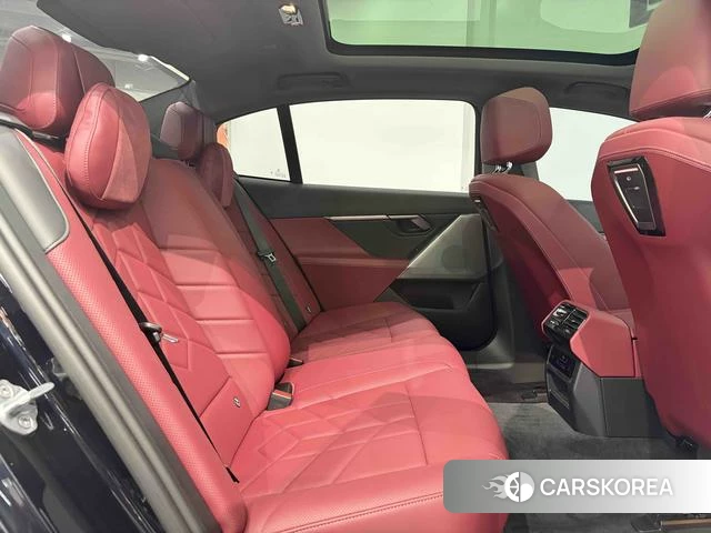 BMW 5 series id 4190371 из Китая