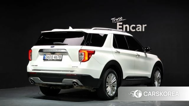 Ford Explorer 6th Generation 2022 Белый из Кореи