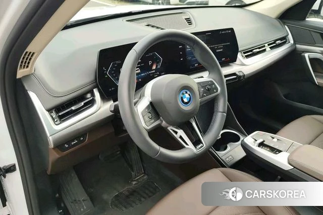 BMW iX1 2025 Белый из Китая