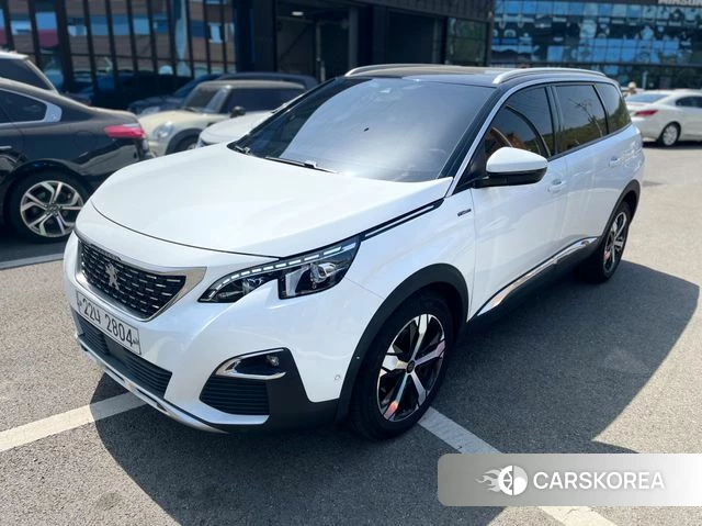 Peugeot 5008 second generation 2018 Белый из Кореи