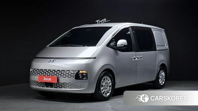 Hyundai Staria 2024 Серебристо-серый из Кореи