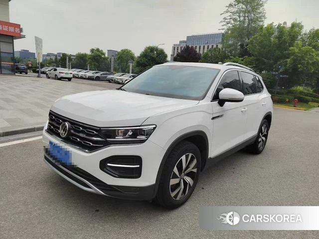 Volkswagen Tanyue 2021 Белый из Китая