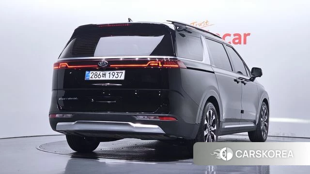 Kia Carnival 4th generation 2021 Черный из Кореи