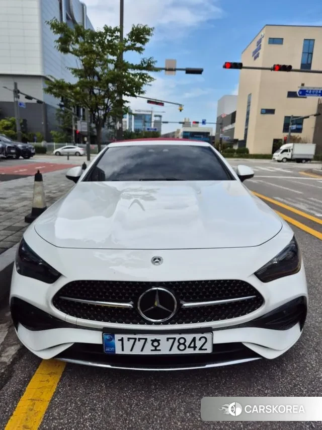 Mercedes-Benz CLE-Class C236 2025 Белый из Кореи