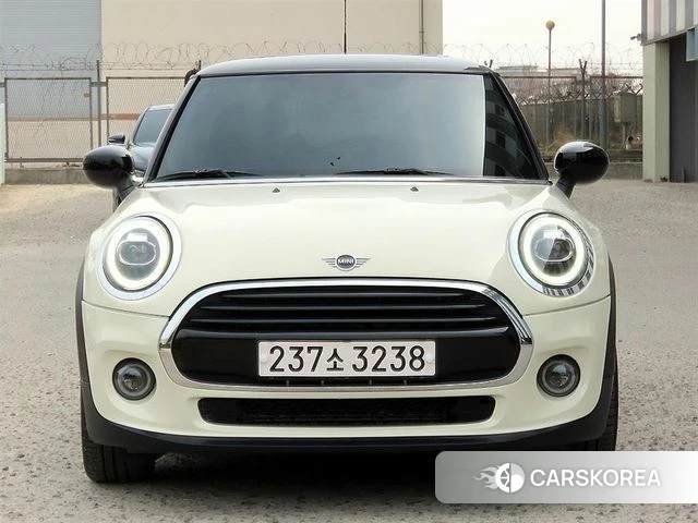 Mini Cooper 2020 Жемчужный цвет из Кореи