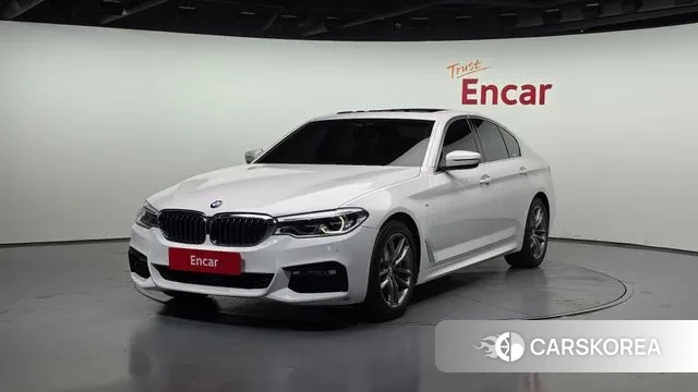 BMW 5 Series (G30) 2018 Белый из Кореи