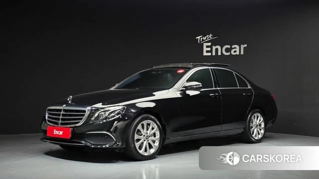 Mercedes-Benz E-Class W213 2019 Черный из Кореи