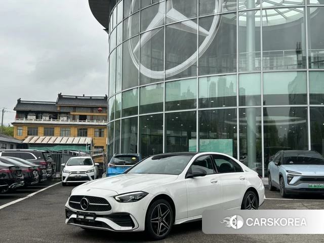 Mercedes-Benz Class C 2024 Белый из Китая
