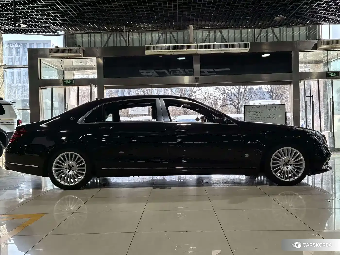 Mercedes-Benz Maybach S-Class 2018 Черный из Китая