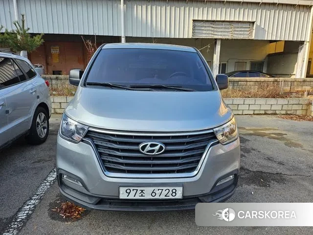 Hyundai The New Grand Starex 2018 Серебряный из Кореи