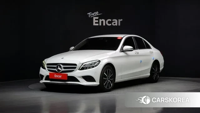Mercedes-Benz C-Class W205 2020 Белый из Кореи