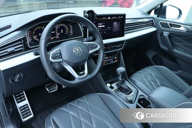Volkswagen Tiguan L 2024 Черный из Китая