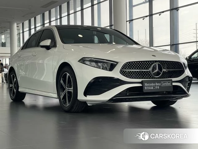 Mercedes-Benz Class A 2025 Белый из Китая
