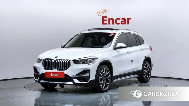 BMW X1 (F48) 2022 Белый из Кореи
