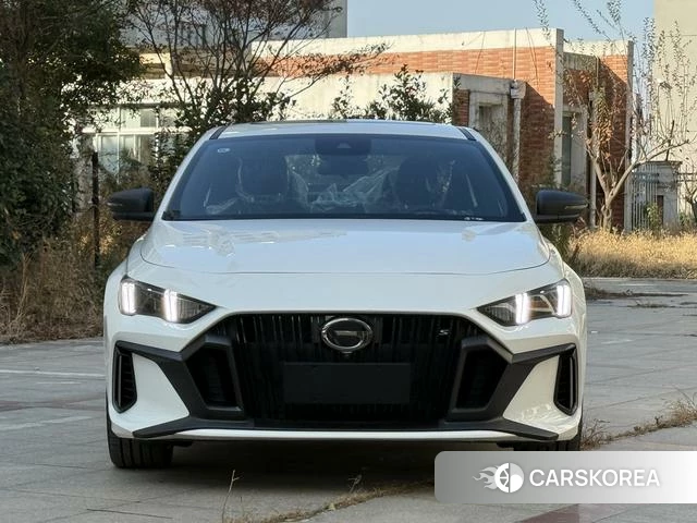GAC Trumpchi Shadow Leopard 2026 Белый из Китая