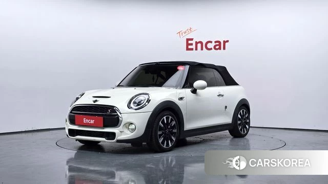 Mini Cooper S Convertible 2018 Белый из Кореи