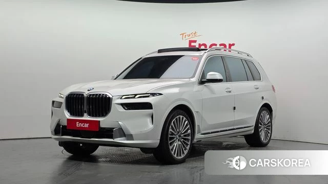 BMW X7 (G07) 2024 Белый из Кореи