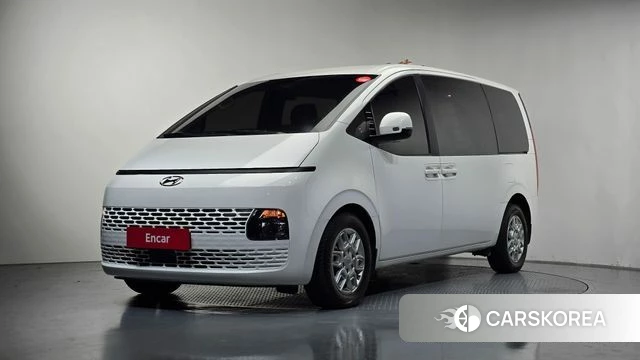 Hyundai Staria 2022 Белый из Кореи