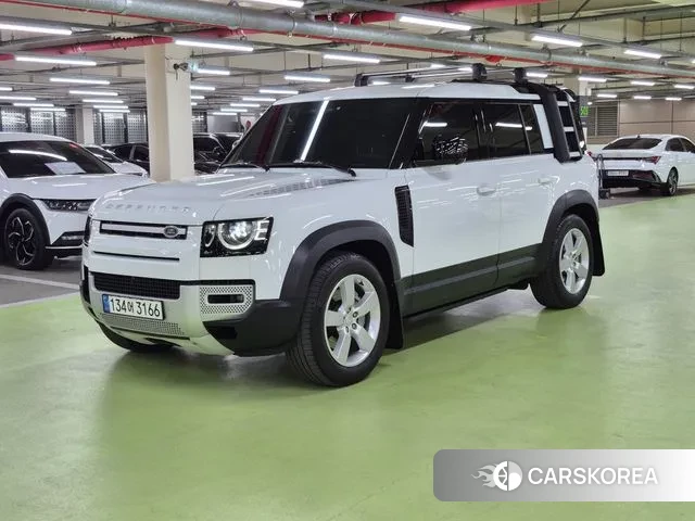 Land Rover Defender (L663) 2023 Белый из Кореи