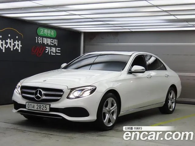 Mercedes-Benz E-Class W213 2018 Белый из Кореи