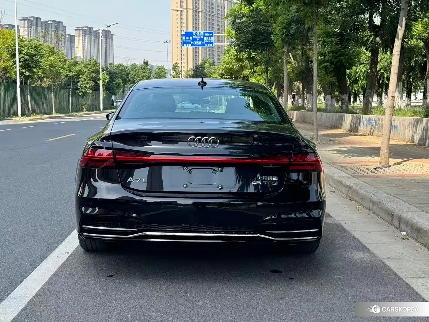 Audi A7L 2023 Черный из Китая