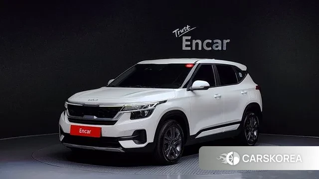 Kia Seltos 2022 Белый из Кореи