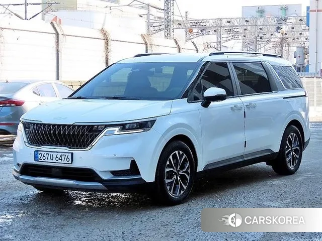 Kia Carnival 4th generation 2022 Белый из Кореи