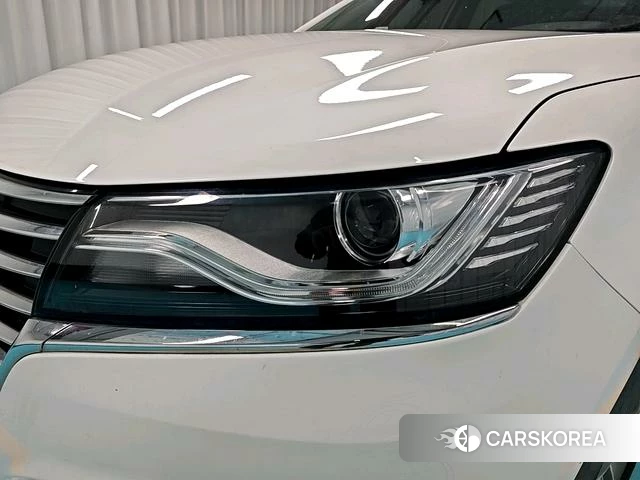 Roewe RX5 2022 Белый из Китая