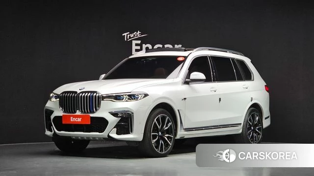BMW X7 (G07) 2022 Белый из Кореи